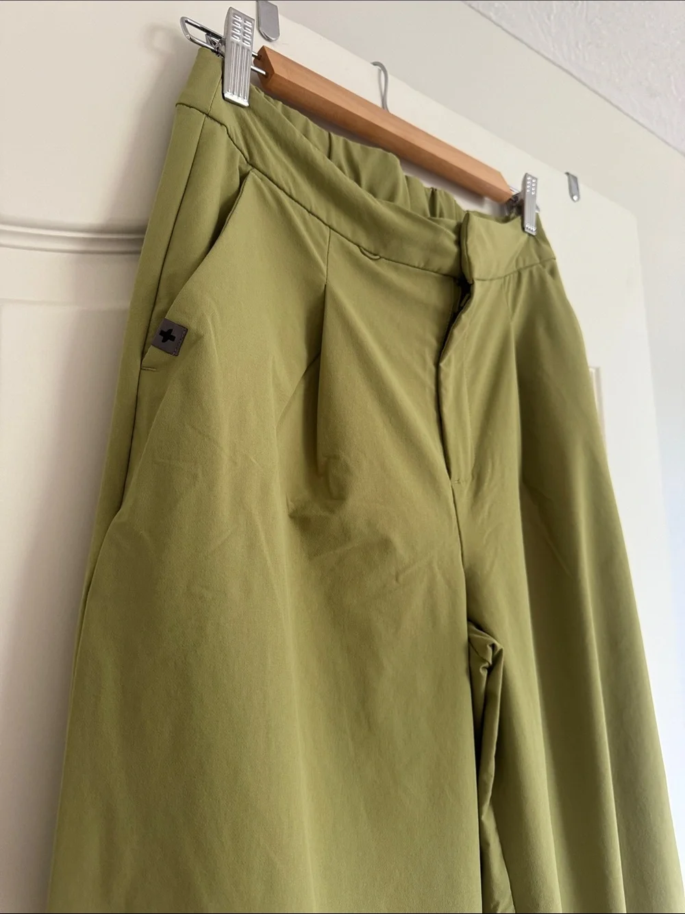 Figs Olive Wide-Leg Chinos